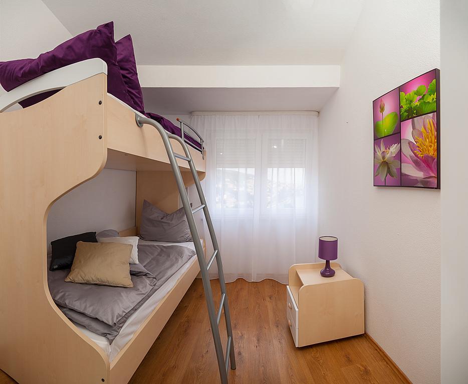 Apartment Angela Trogir Cameră foto